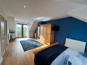 Photo 30- click for photo gallery